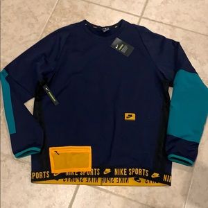 Men’s Nike therma sweater